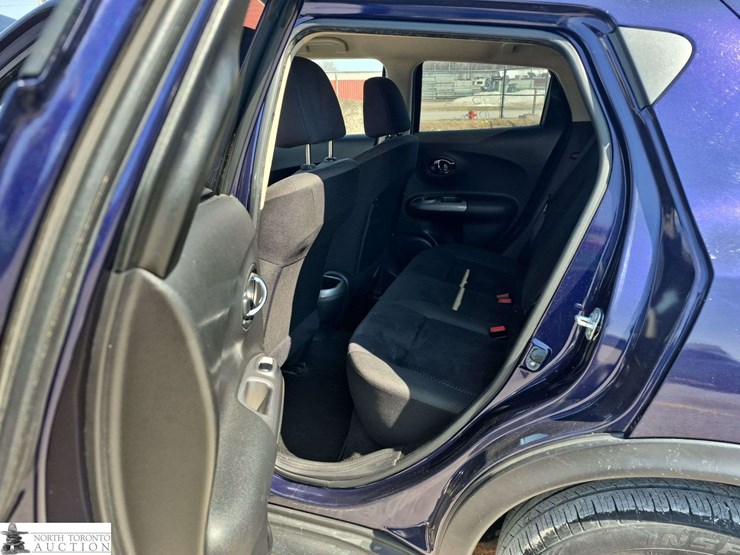 2015-nissan-juke-image-15