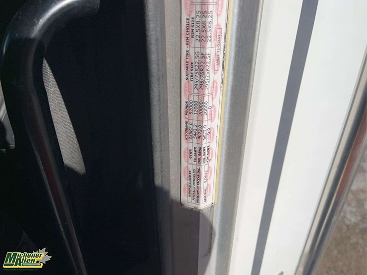 2012-peterbilt-386-image-26