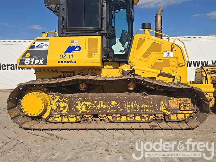 2023-komatsu-d61px-24-image-16