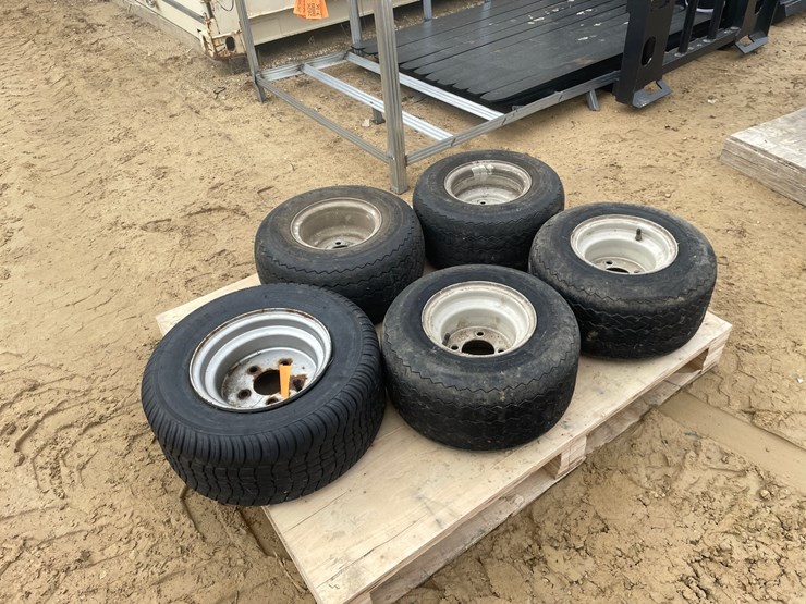 #3923-•-(5)-trailer-tires-image-3