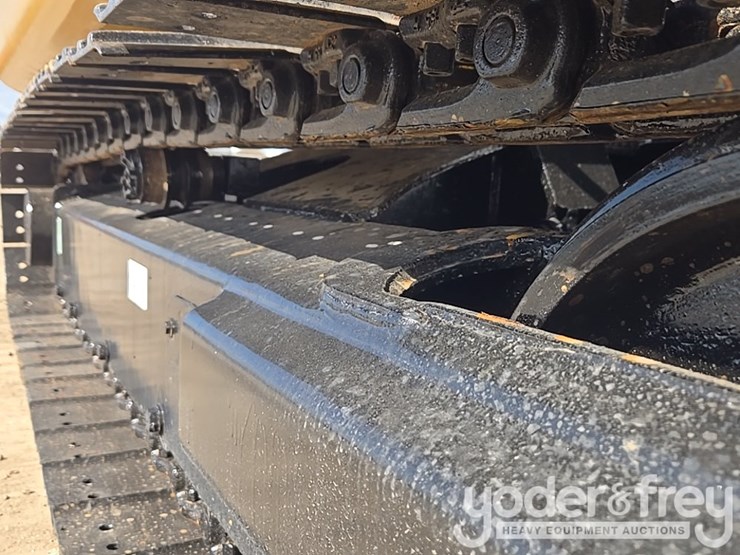 2018-caterpillar-305.5-image-19