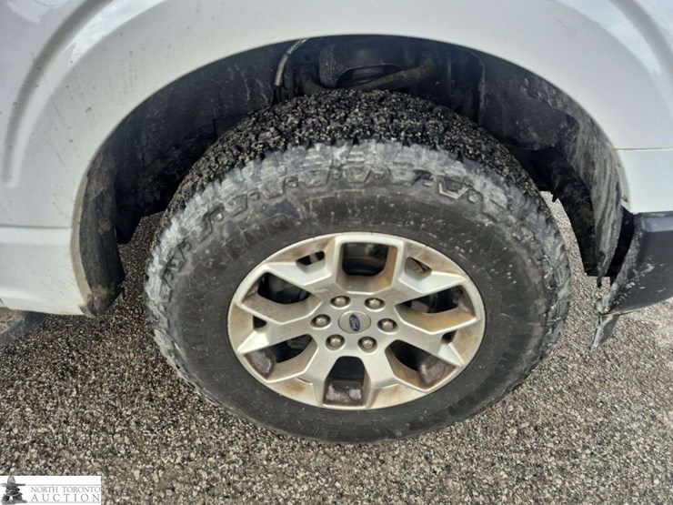 2021-ford-f150-image-29