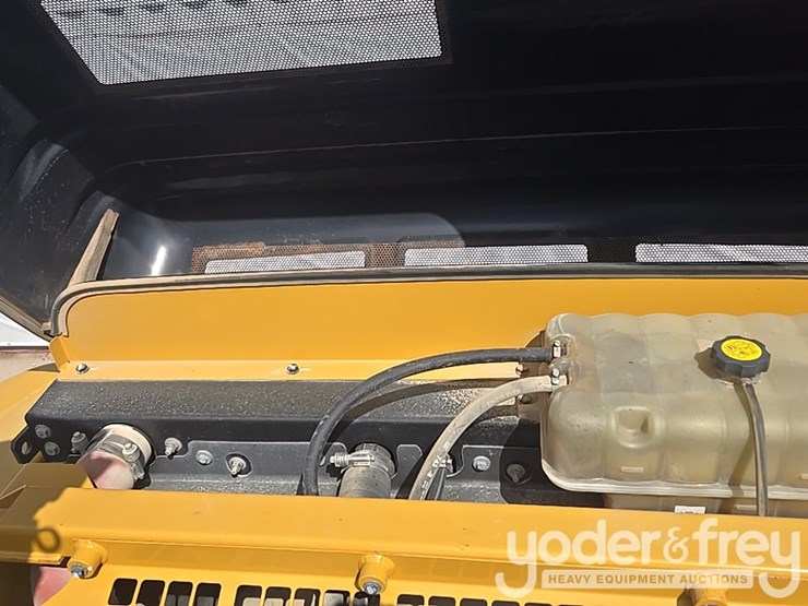 2017-caterpillar-336fl-image-54