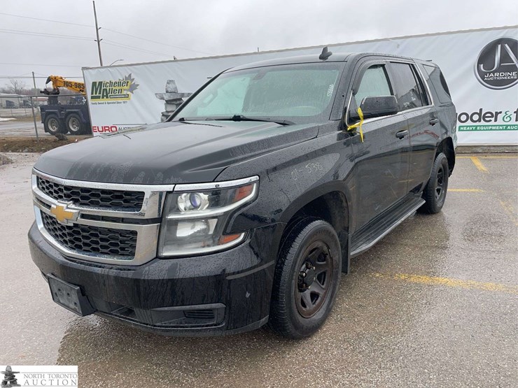 2015-chevrolet-tahoe-image-1