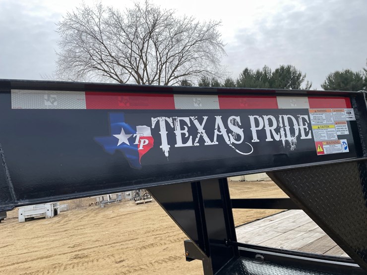 2024-texas-pride-image-9