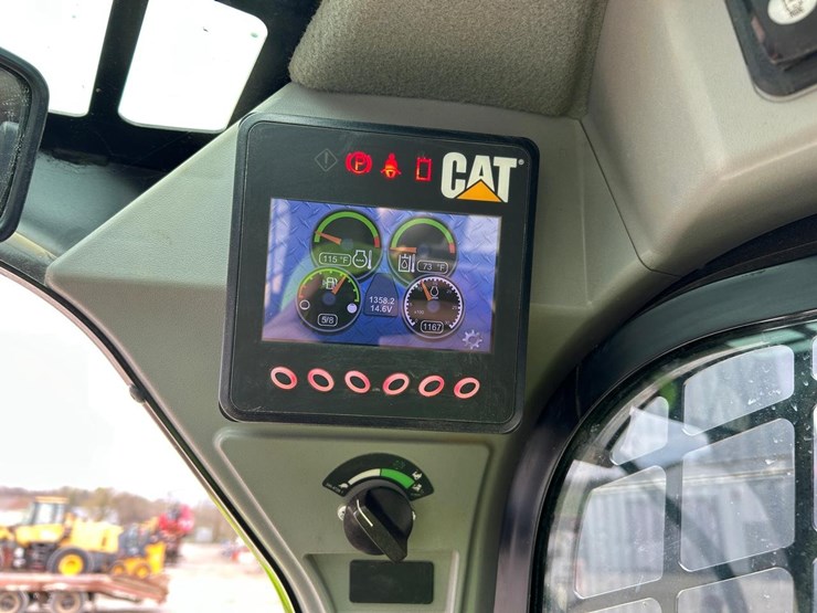 2016-caterpillar-289d-image-22