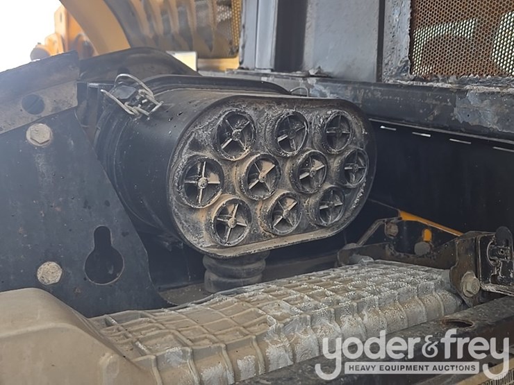 2018-jcb-512-56-image-79