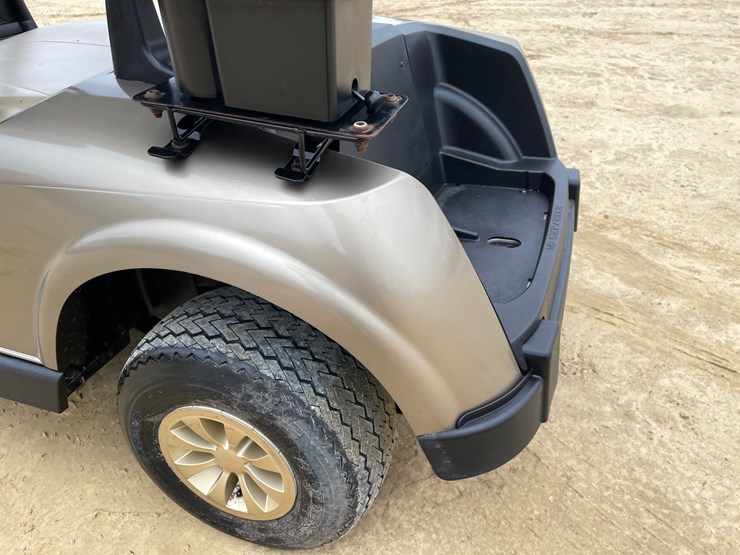 #605-•-ez-go-rxv-electric-golf-cart-image-40