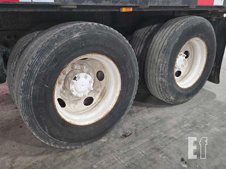 2008-volvo-vnm64200-image-22