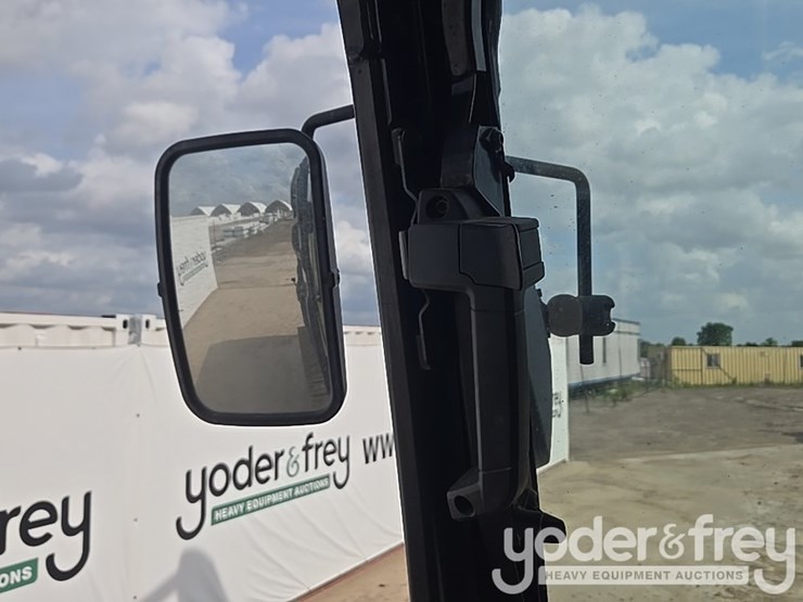 2019-caterpillar-336-image-152