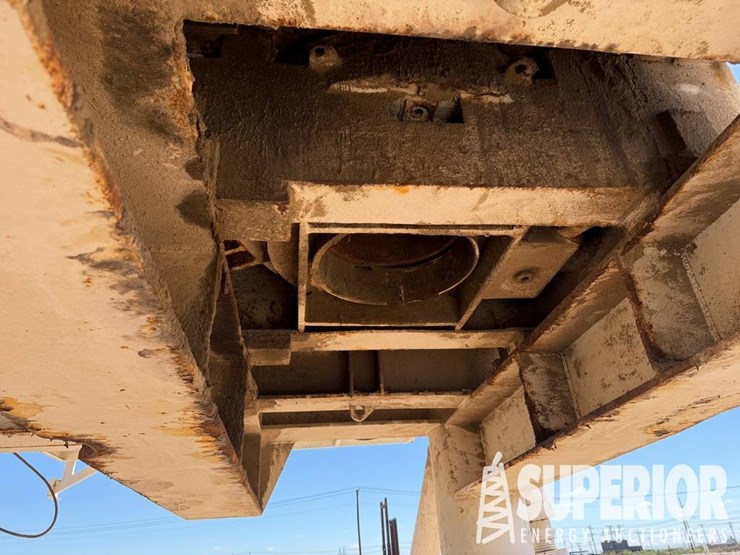 (19-5)-15'h-x-10'8"w-x-38'l-telescoping-substructu...-image-2