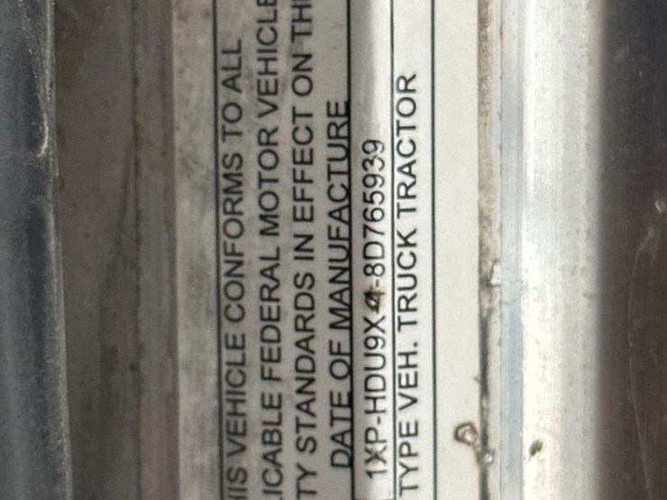 2008-peterbilt-386-image-36