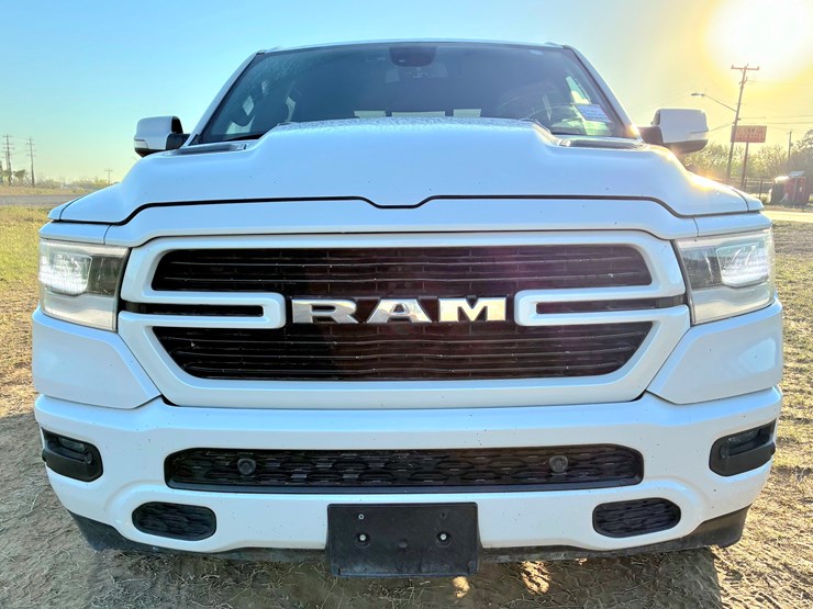 2019-dodge-1500-image-2