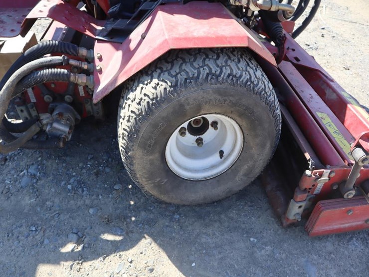 toro-reelmaster-2300d-image-8