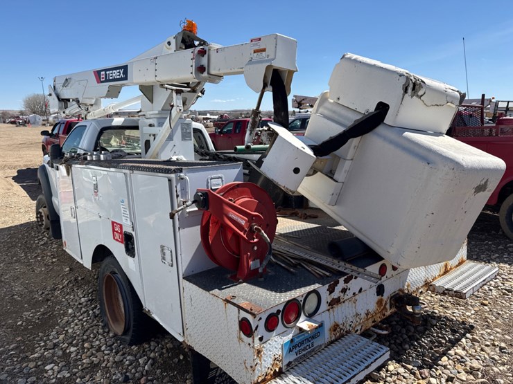 2012-ford-f550-image-4