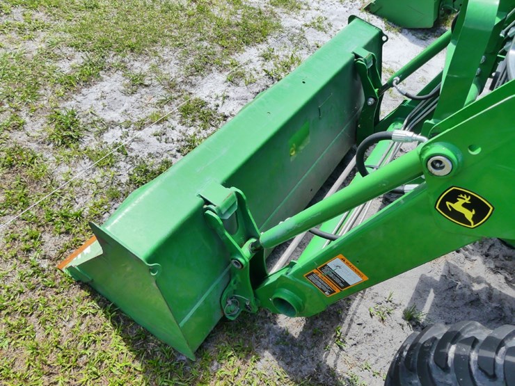 2024-john-deere-3025e-image-11