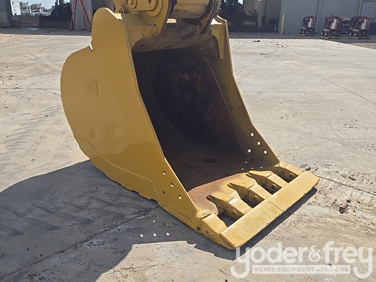 2019-caterpillar-336-image-26