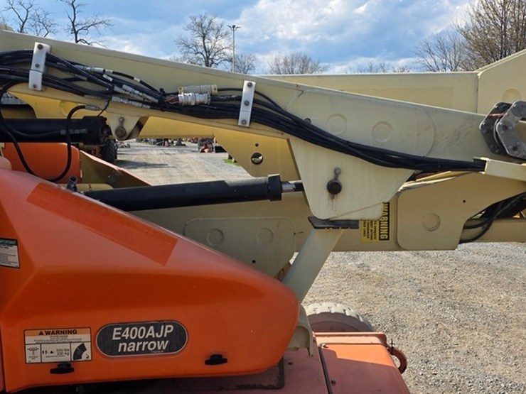 jlg-e400ajp-image-23