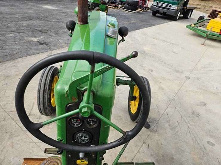 john-deere-40-image-25