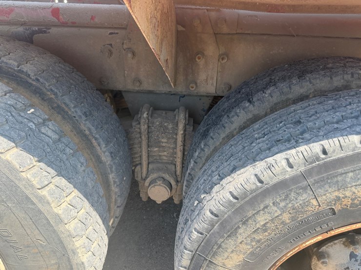 #31932-•-1986-mack-dm6-tandem-axle-concrete-truck-image-28