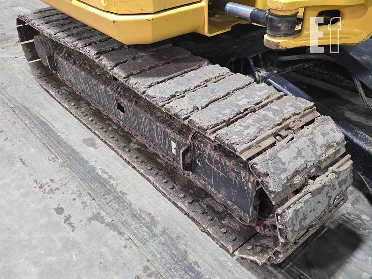 2016-caterpillar-308e2-cr-image-34