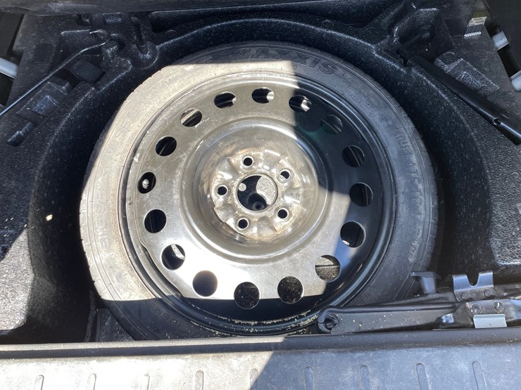 2013-chevrolet-equinox-image-47