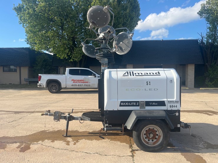 allmand-bros-maxi-lite-ii-v-image-6