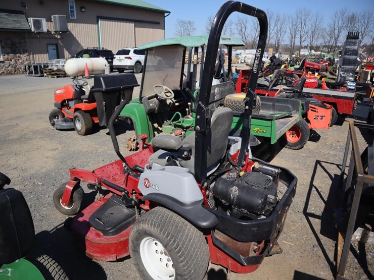 exmark-lazer-z-zero-turn-mower-image-5