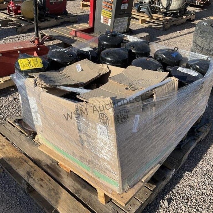 PALLET OF COMPRESSORS & ELECTRIC MOTOR