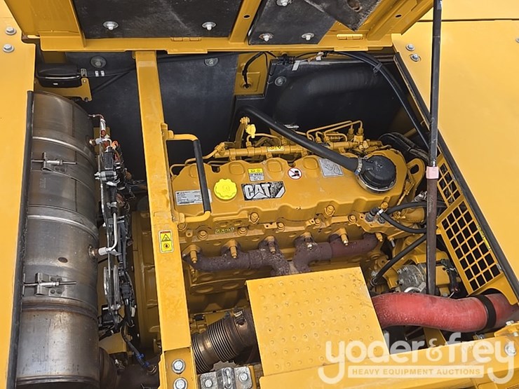 2019-caterpillar-336-image-92