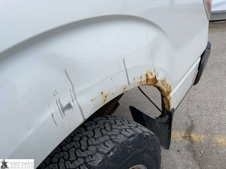 2013-ford-f150-image-27