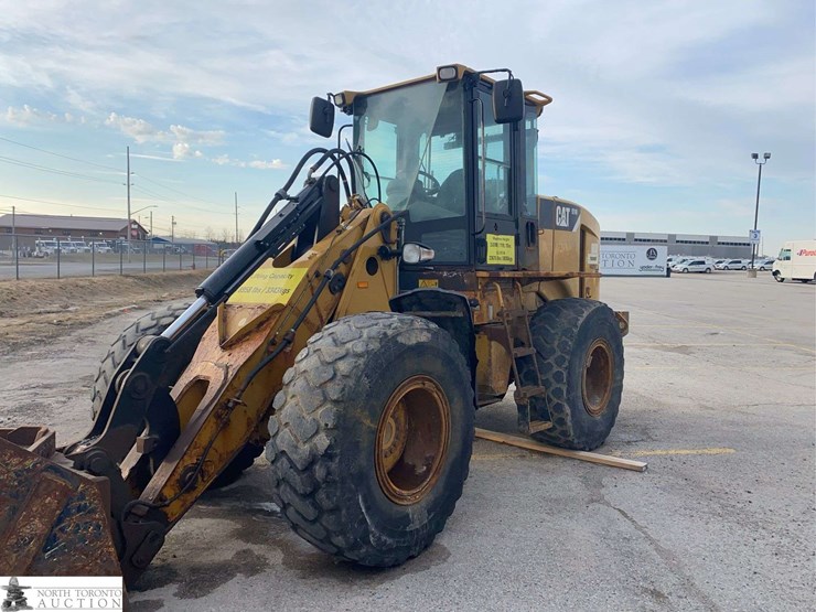 2010-caterpillar-924h-image-1