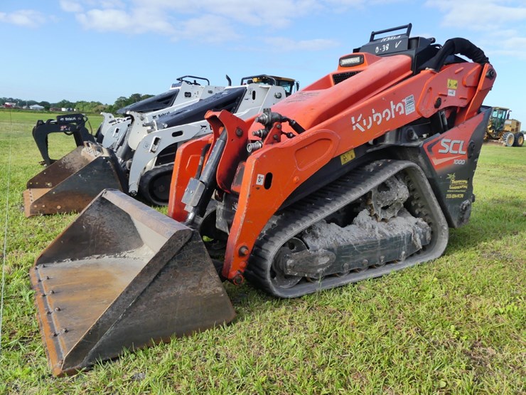 2023-kubota-scl1000-image-1