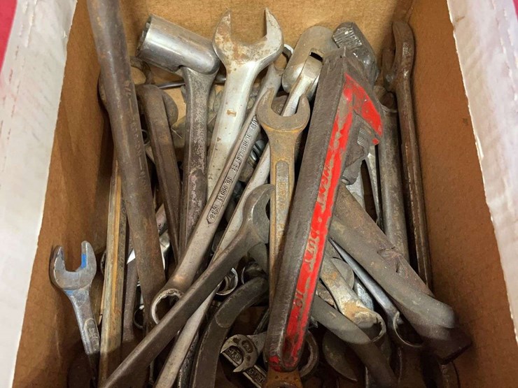 box-hand-tools-image-1