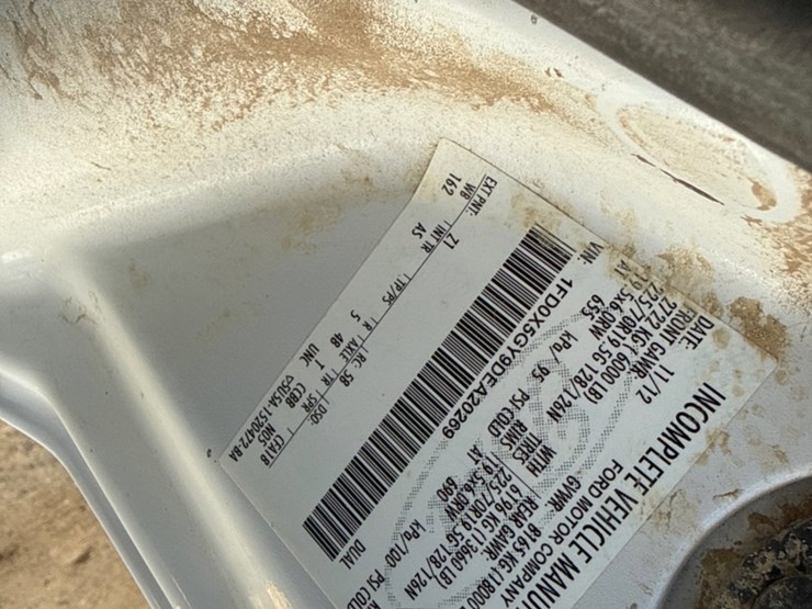 2013-ford-f550-image-6