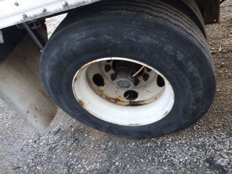 2018-strick-van-image-13