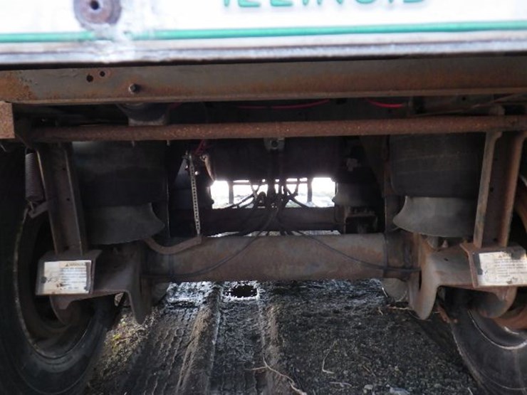 2016-strick-van-image-13