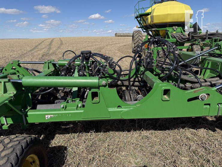 2012-john-deere-1890-image-52