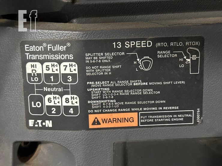 2010-mack-pinnacle-cxu613-image-23