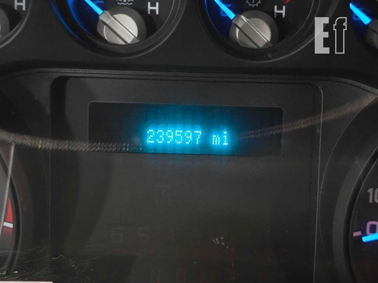 2013-ford-f350-image-13