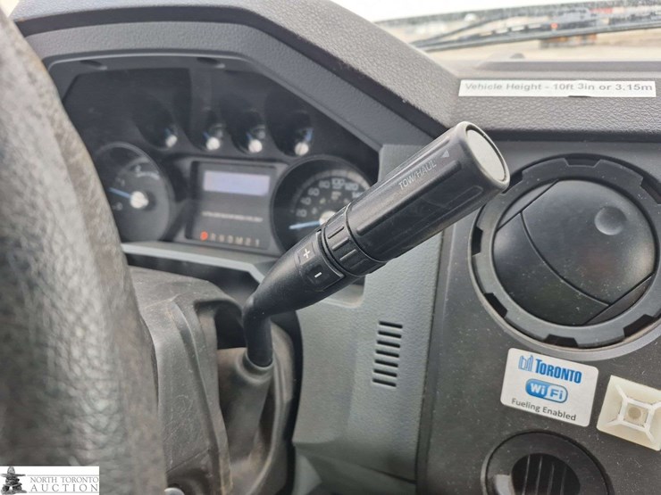 2011-ford-f550-image-20