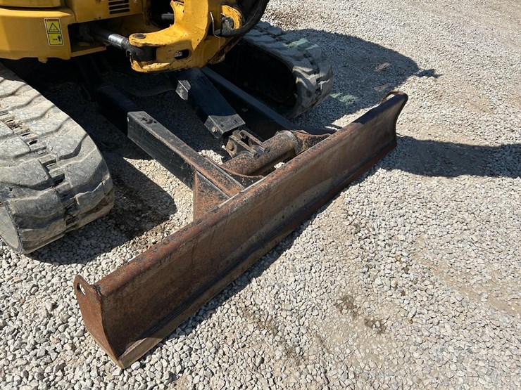 caterpillar-304e-cr-image-10