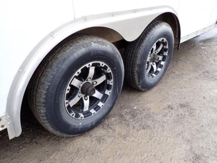 2016-discovery-24-ft-t/a-enclosed-trailer-1d9r1202-image-24