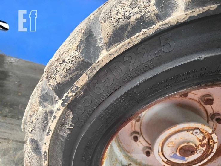 2008-genie-s80-image-24