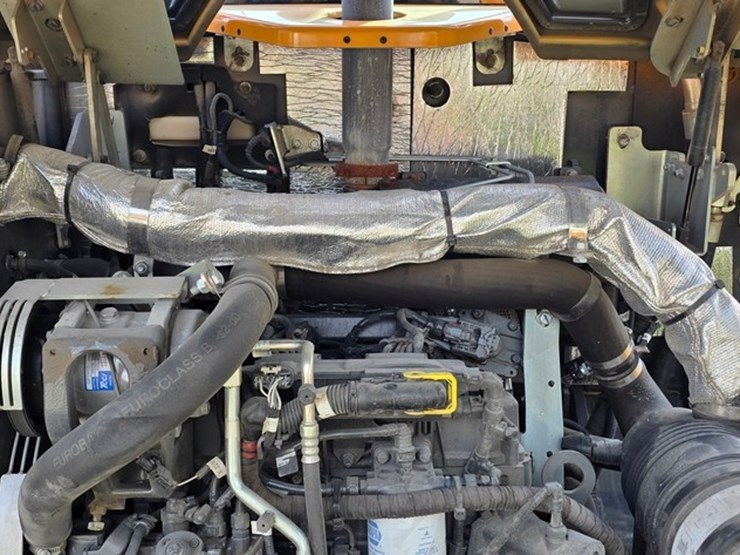 2023-case-321f-image-44