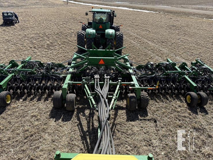 2012-john-deere-1890-image-10