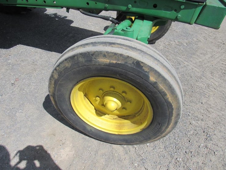 john-deere-6405-image-8