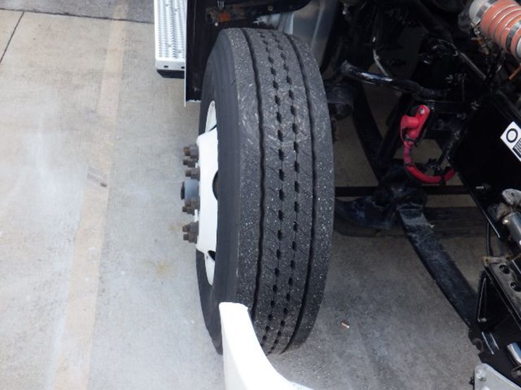 2023-kenworth-t280-image-19