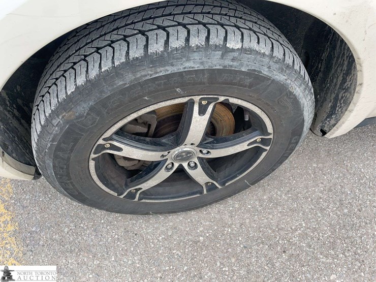 2009-ford-taurus-x-image-24