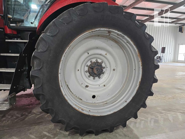 2016-case-ih-magnum-310-cvt-image-33